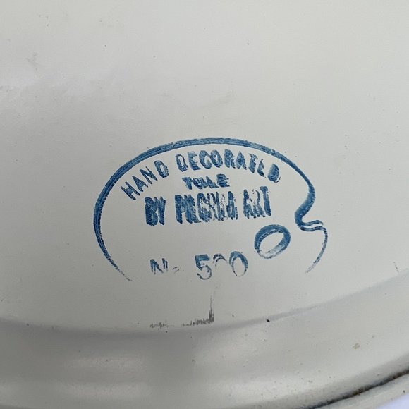 Vintage Pilgram Art Tole Tray - White and Gold Floral Design - Number 500 - Picture 5 of 6